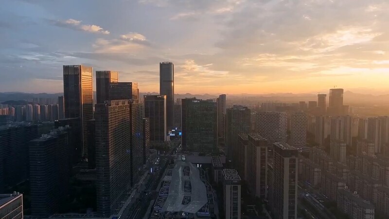 桃桃学姐出差情缘与女上司の疯狂之夜包臀黑丝撕裂后入艹死我了内射湿嫩肥美蜜鲍